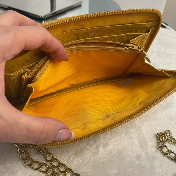 AUTHENTIC CHANEL 🔥CAVIAR LEATHER ZIP AROUND OVERSIZED WALLET ON A CHAIN - Picture 8 of 14